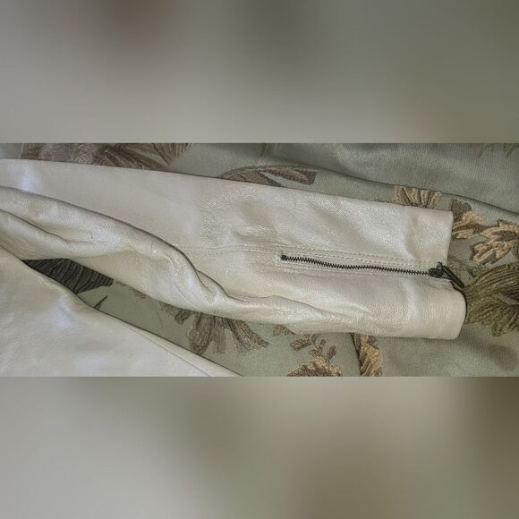 Terry Lewis Classic Luxuries cream leather jacket / blazer - Picture 13 of 16